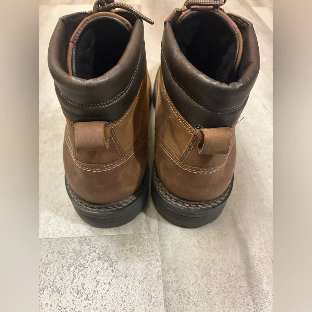 Johnston & Murphy Brown Leather Lace-Up Boots
